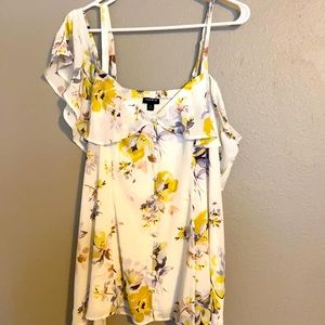 Size 1 off shoulder floral blouse Torrid fitflare